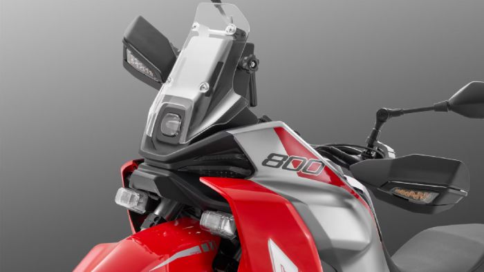 Η QJ Motor επιστρέφει δυναμικά λίγο πριν το EICMA 2025, παρουσιάζοντας τη νέα SR Η QJ Motor επιστρέφει δυναμικά λίγο πριν το EICMA 2025, παρουσιάζοντας τη νέα SRT 800RX, ένα μοντέλο που φιλοδοξεί να ανεβάσει τον πήχη για τα μεσαία adventure και να καθιερώσει την εταιρεία ως ισχυρό