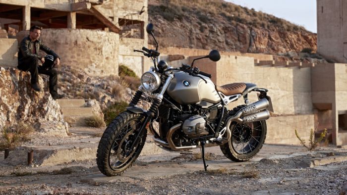 H πανέμορφη R nineT Scrambler, την οποία θα απολαύσουμε από κοντά στo New Generations Fashion Show, που θα γίνει σήμερα, στο ωδείο Αθηνών! 