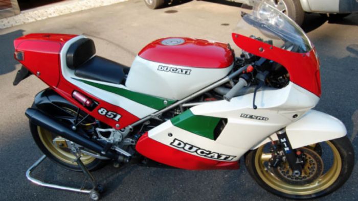 Ducati 851 Tricolore