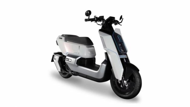 Sym PE 3: Πρωτότυπο ηλεκτρικό scooter με βενζινοκινητήρα «γεννήτρια»