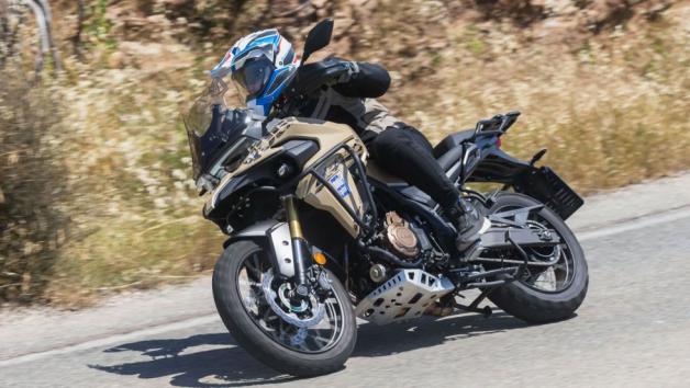 Η Damian Racing Moto, υπό τη διεύθυνση του Γιώργου Δαμνιάνακη, αποτελεί επίσημο Η Damian Racing Moto, υπό τη διεύθυνση του Γιώργου Δαμνιάνακη, αποτελεί επίσημο συνεργάτη της VOGE και σημείο αναφοράς για όσους θέλουν να δουν και να οδηγήσουν τα μοντέλα από κοντά.