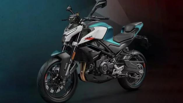 Έφτασε στην Ελλάδα η CFMOTO 450NK