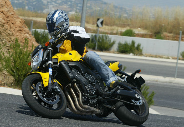 Δοκιμή Yamaha FZ 1: Θα σας «γλυκάνει»