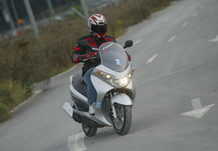 Δοκιμή Suzuki Burgman 200