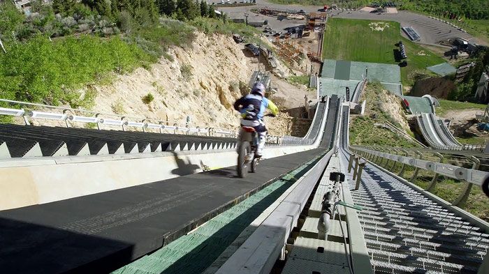 Απίθανος για μία ακόμη φορά ο Robbie Maddison.