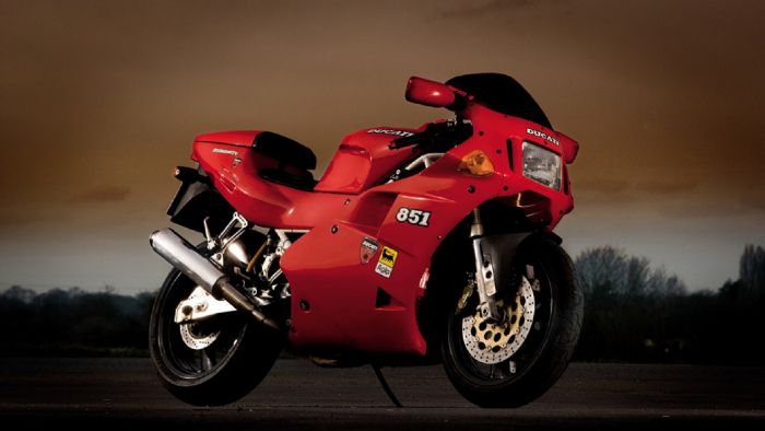 Ducati 851: H μοτοσυκλέτα που άλλαξε την Ducati