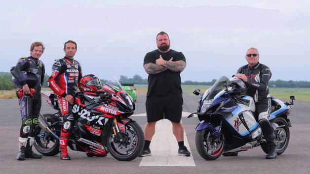 Ο Sylvain Guintoli σε κόντρα με τον Eddie Hall και μια Supercharged Hayabusa (Video)