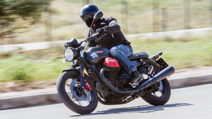 Test: Moto Guzzi V7III carbon