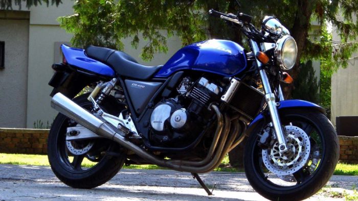 Honda CB400 Super Four: Διαχρονικός θρύλος