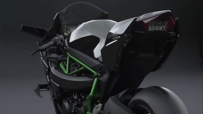 Kawasaki Ninja H2R: Στατικό βίντεο