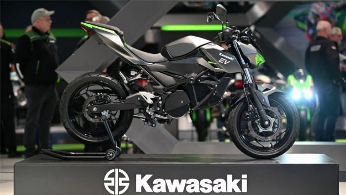 To Kawasaki EV στην Intermot