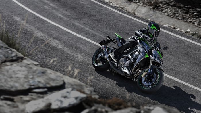 Kawasaki Z1000. Επίσημο βίντεο