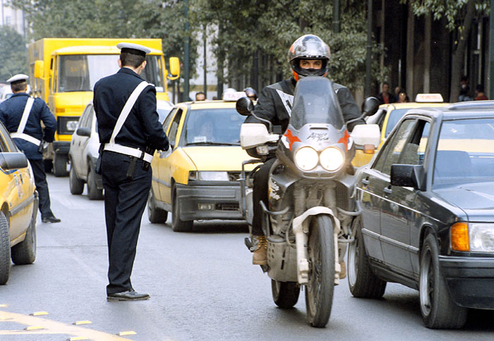 Ποια μέτρα πιστεύετε ότι χρειάζεται να ληφθούν για τη μοτοσικλέτα;