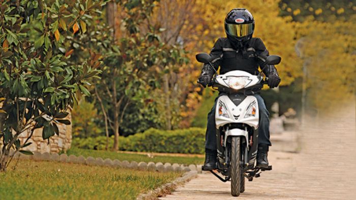 To κορυφαίο παπί της KYMCO. Πόσο καλά τα καταφέρνει;