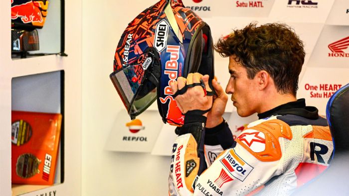 O Marc Marquez στο box του κατά την διάρκεια των δοκιμών του Misano, εχθές. 