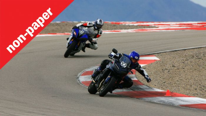 Είναι απαραίτητο το σχολείο οδήγησης, για να μάθει κανείς να εκμεταλλεύεται πλήρ Είναι απαραίτητο το σχολείο οδήγησης, για να μάθει κανείς να εκμεταλλεύεται πλήρως την ισχυρή του μοτοσυκλέτα;