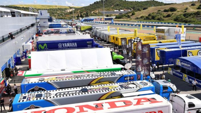 Γκάφα ολκής της Dorna: Υπάλληλοι της χωρίς μάσκες