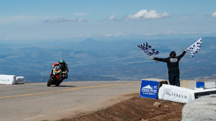 Οριστικό τέλος για τις μοτοσυκλέτες στο Pikes Peak