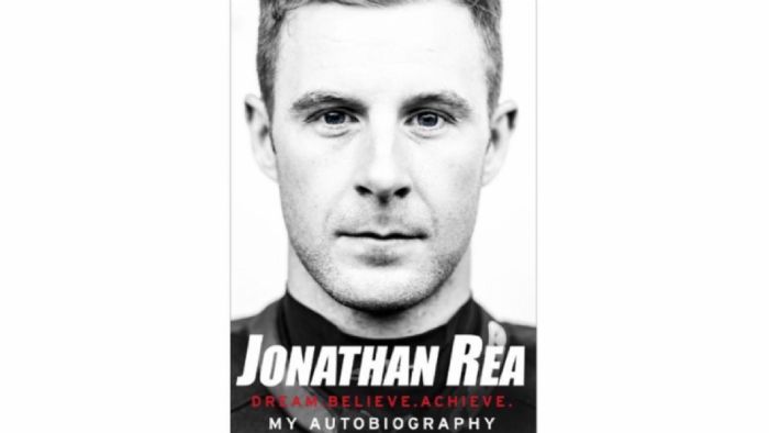 Το εξώφυλλο της αυτοβιογραφίας του Jonathan Rea. 