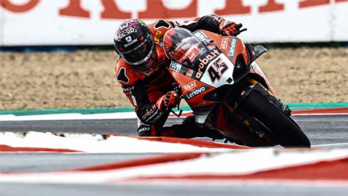 O Scott Redding εν δράσει, στο Magny-Cours.