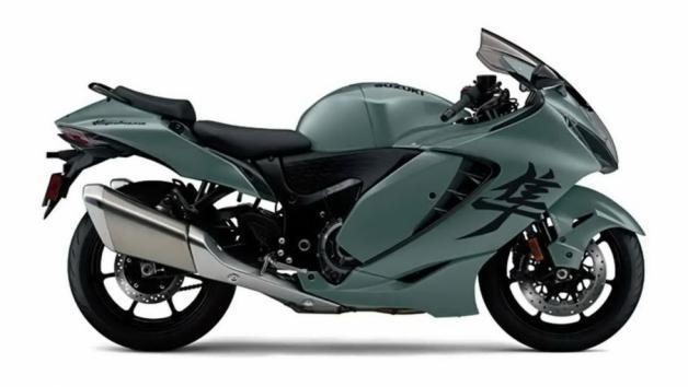 Η Suzuki παρουσίασε ένα Gen 3 Hayabusa σε ματ πράσινο χρώμα