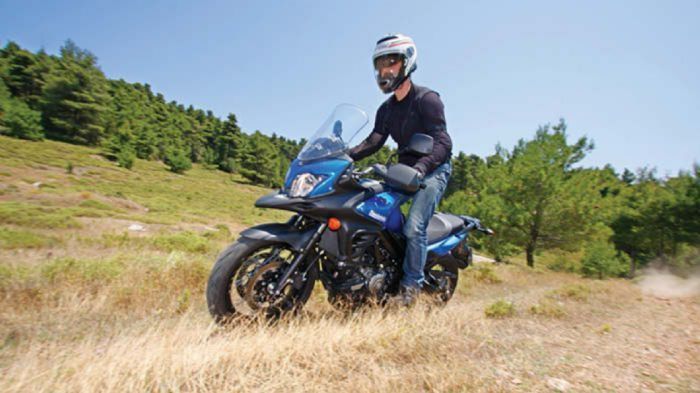 Η πιο πρόσφταη έκδοση του V-Strom, με την ονομασία XT, αναδεικνύει έναν πιο περιπετειώδη χαρακτήρα. 