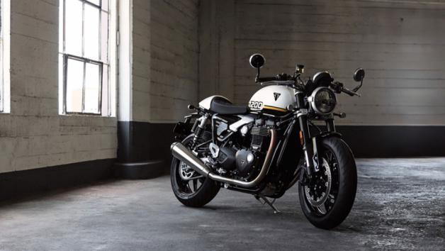 Η Triumph αποκαλύπτει τη νέα Speed Twin 1200 RS και την επόμενης γενιάς Speed Twin 1200