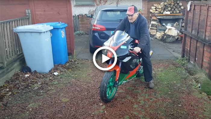 VIDEO: Αναβάτης Aprilia RS 125... ετών 82!