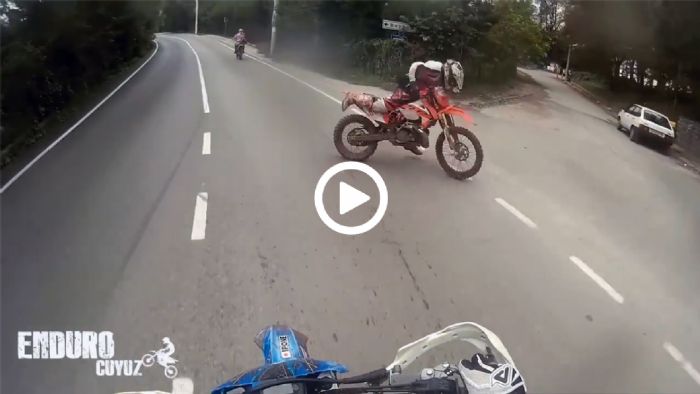 Αναβάτης enduro γλιτώνει πτώση με...χορευτική φιγούρα