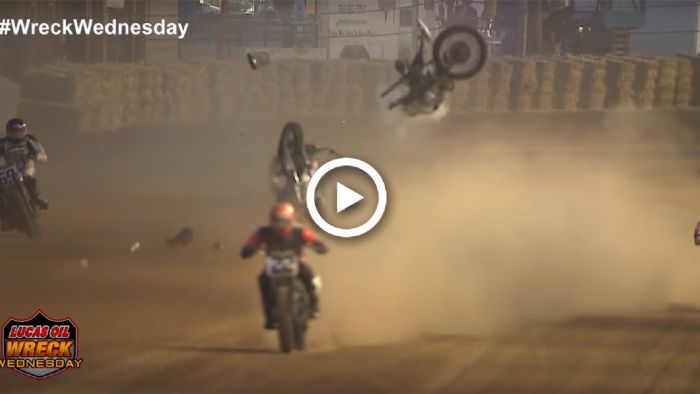 VIDEO: Μοτοσυκλέτα flat-track κόβεται στα δύο! 