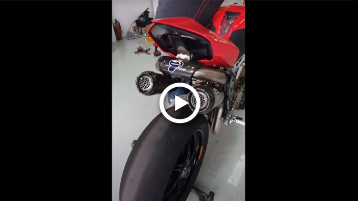 VIDEO: Ήχος σκέτη κόλαση από Panigale με ολόσωμη Termignoni