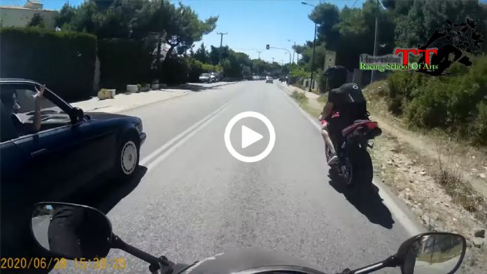 VIDEO: Σφήνα, παραλίγο τράκα και τσαμπουκάς παππού-αναβατών